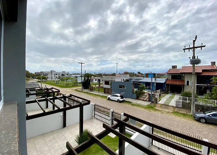 Casa De Praia Em Torres Rs Praia Lagoa Jardim